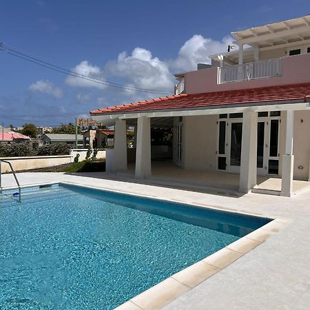 Silver Sands Beach Villas Are Great For Family-Friendly Activities Christ Church Exterior photo